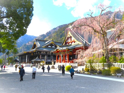 ⓪手前祖師堂と本堂